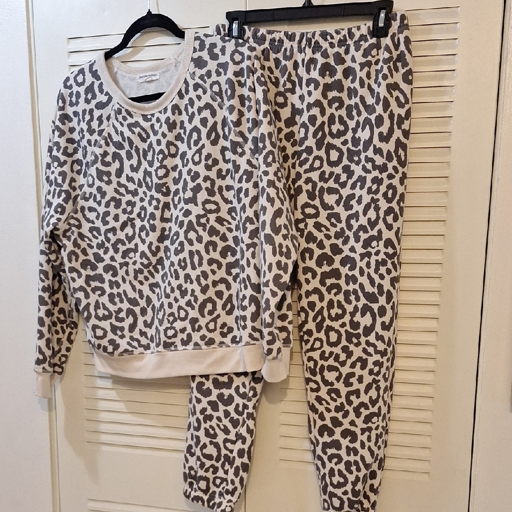 Grayson Threads Lounge Set Sweatshirt & Matching Joggers- Cream and Gray Leopard